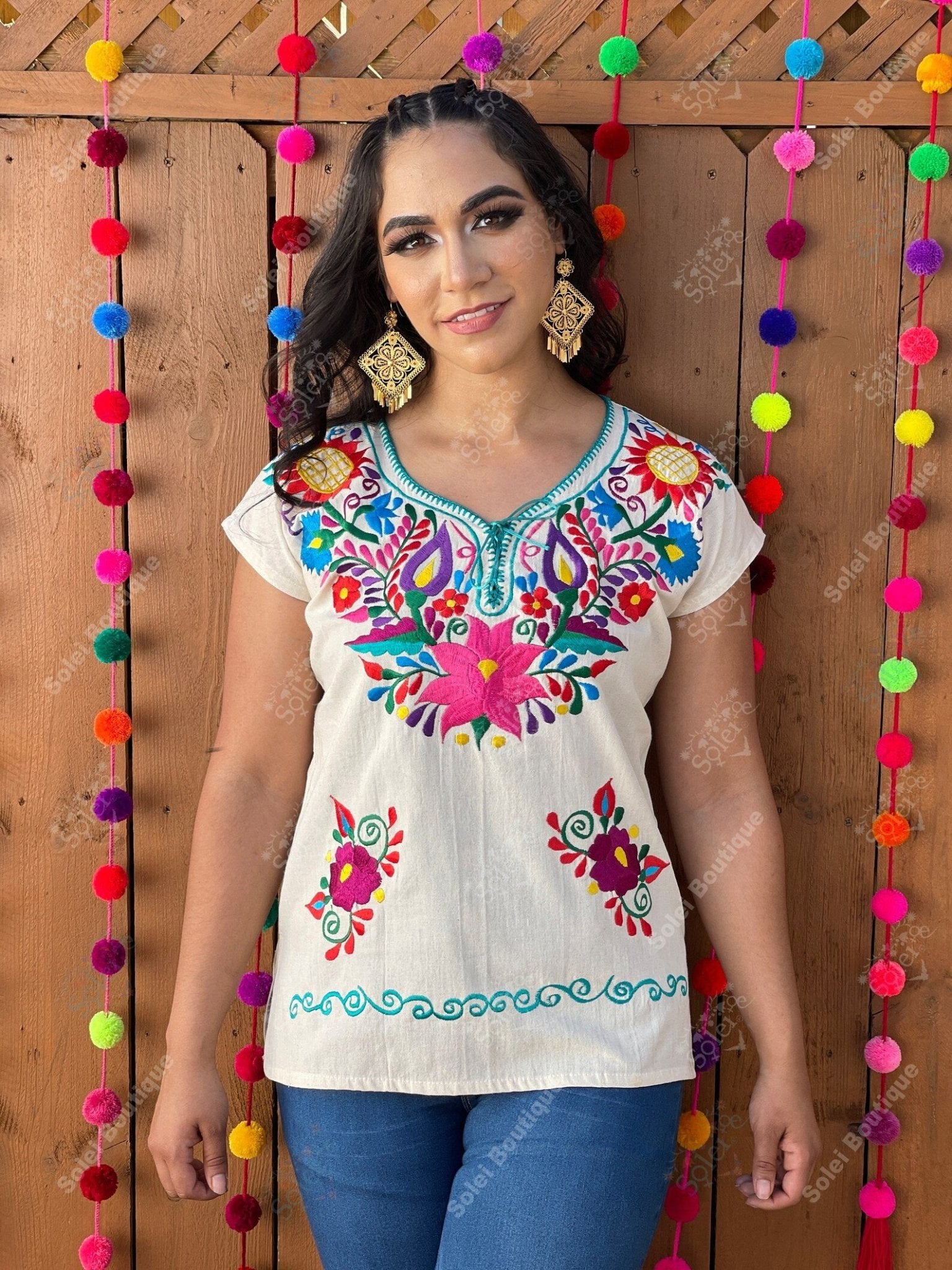 Mexican Embroidered Flower Blouse. Artisanal Mexican Blouse. Kimona Alcatraz Blouse. - Solei Store