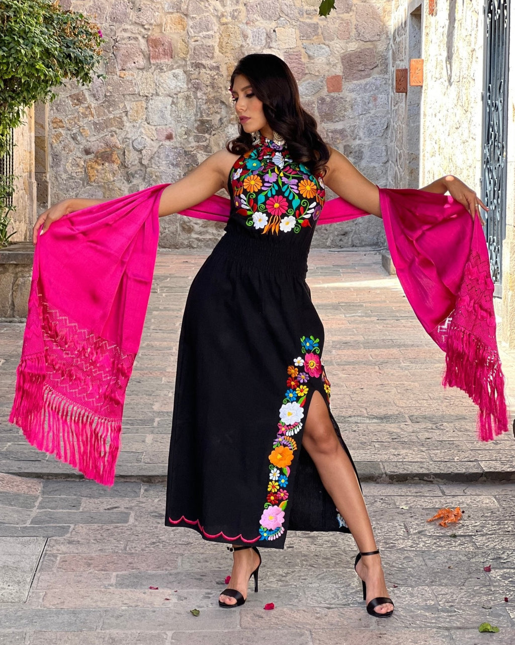 Esther Floral Embroidered Mexican Dress- Vestido Mexicano Bordado Floral