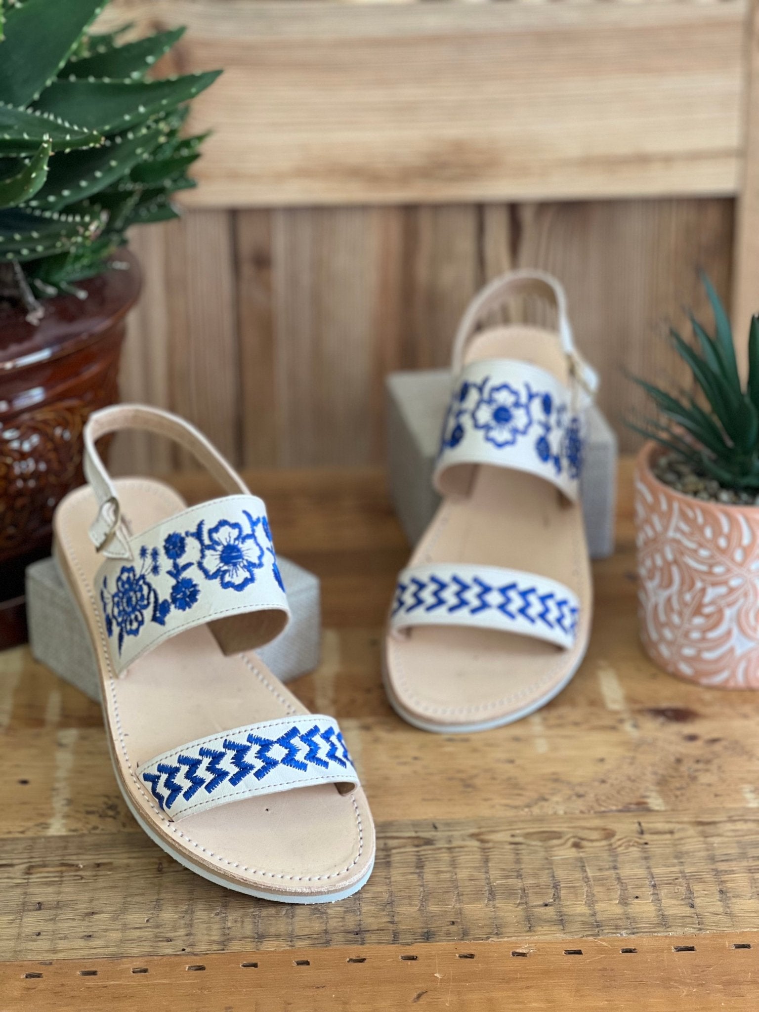 Mexican Embroidered Leather Sandals. Leonor Sandals. - Solei Store