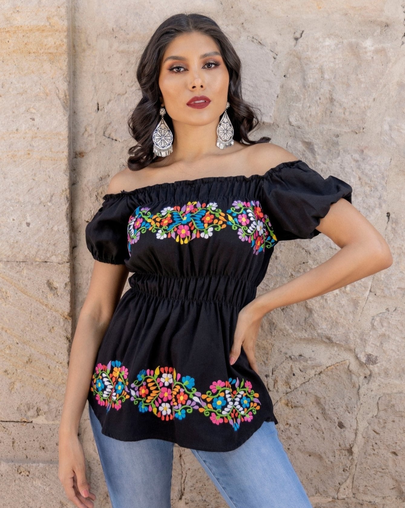 Mexican Embroidered Off the Shoulder Blouse. Blusa Bella. - Solei Store