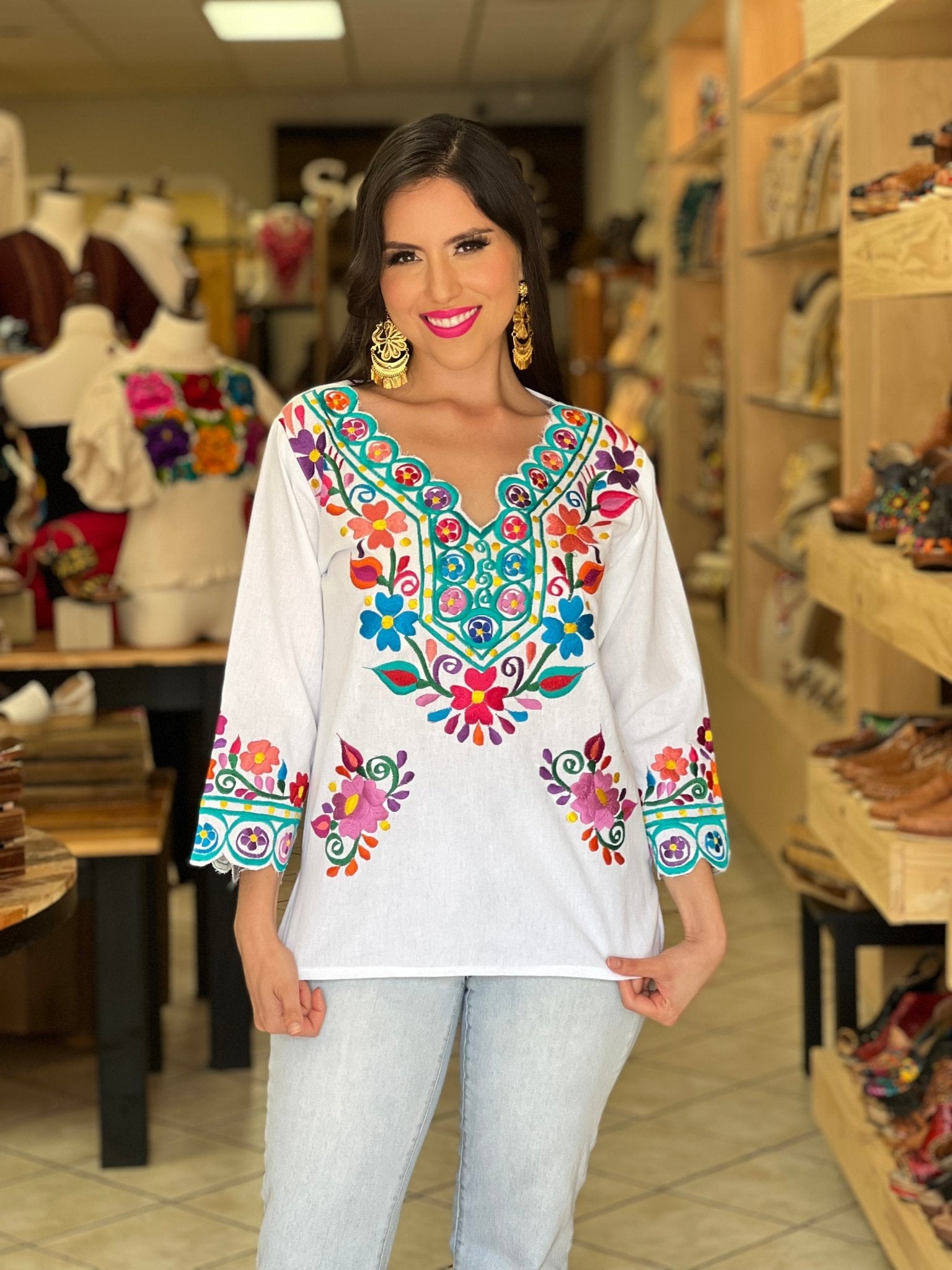 Mexican Embroidered V Neck Blouse. Ondas Blouse. - Solei Store