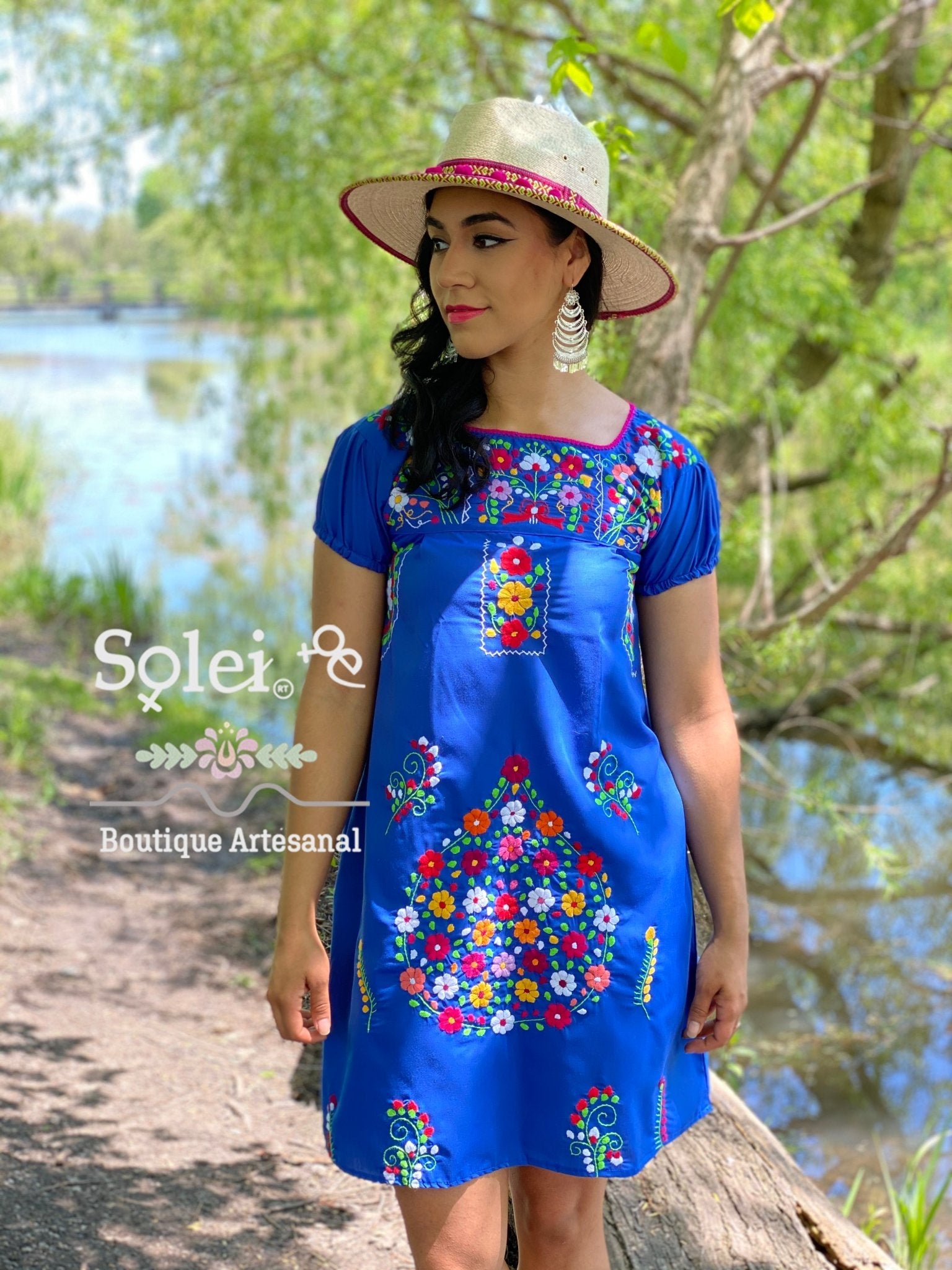 Mexican Floral Dress. Hand Embroidered Dress. Vestido Cassandra Sencillo - Solei Store