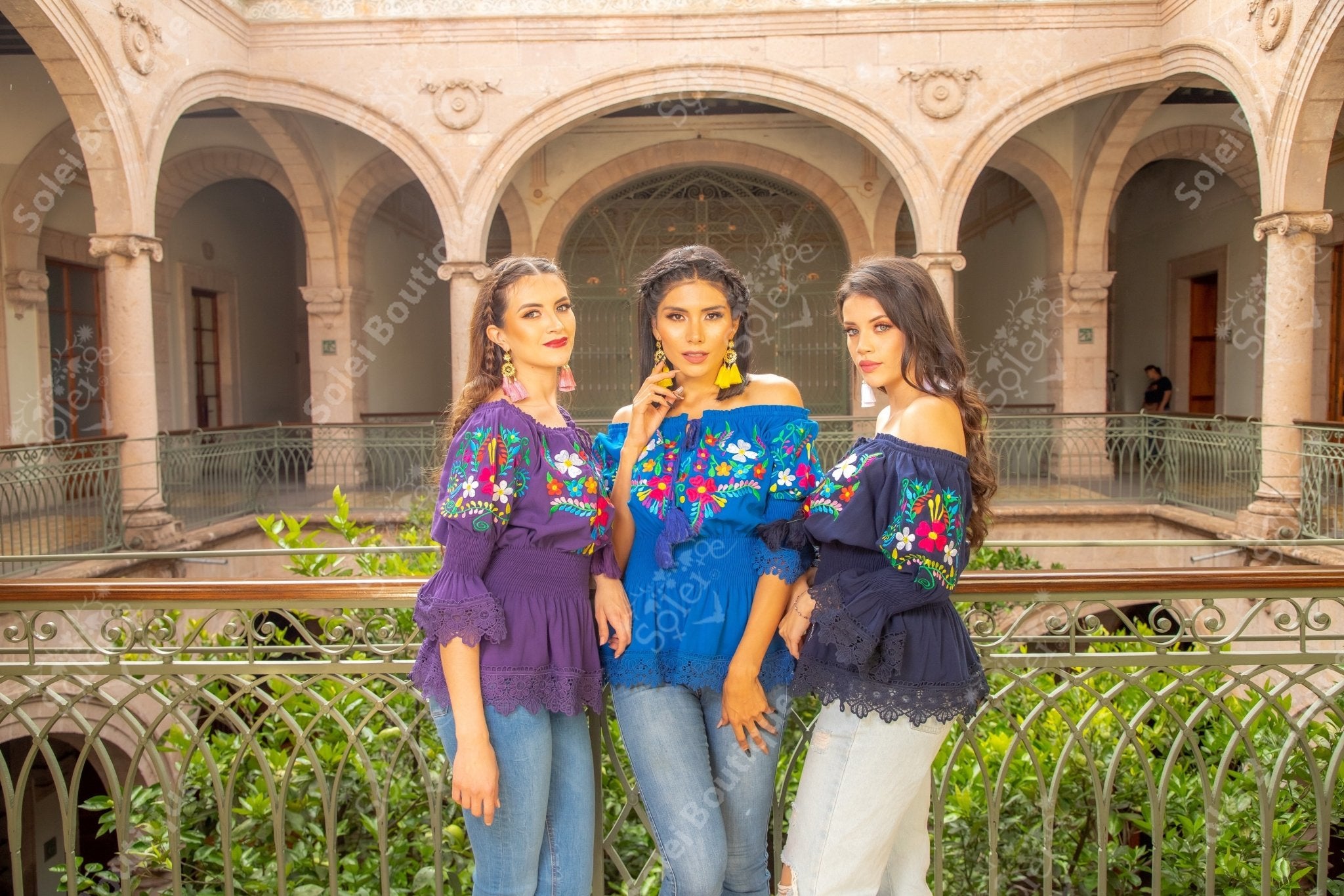 Mexican Floral Embroidered Bell Sleeve Mexican Blouse. Romina Blouse - Solei Store