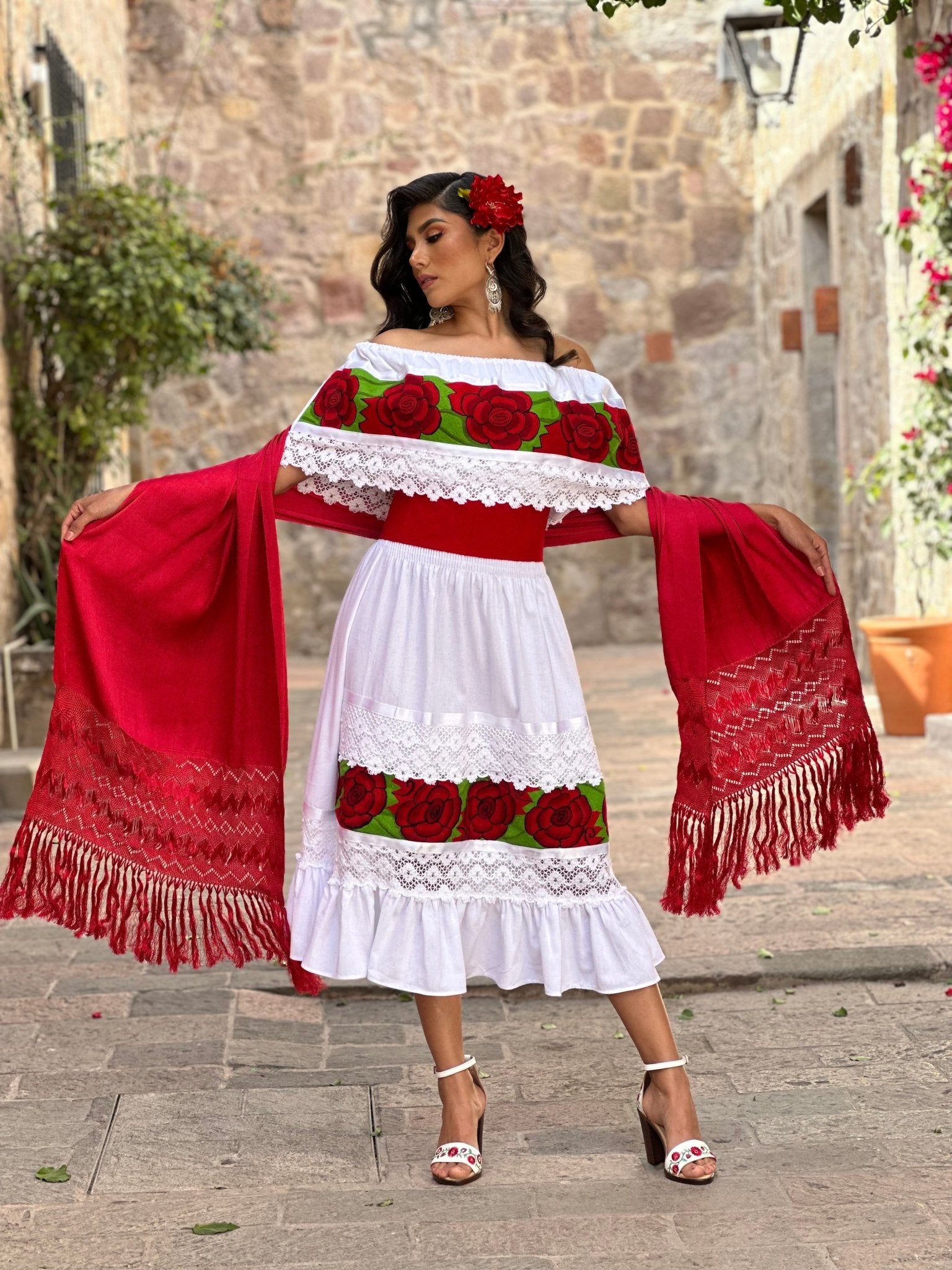 Mexican Floral Embroidered Dress. Vestido Camila Rojo - Solei Store