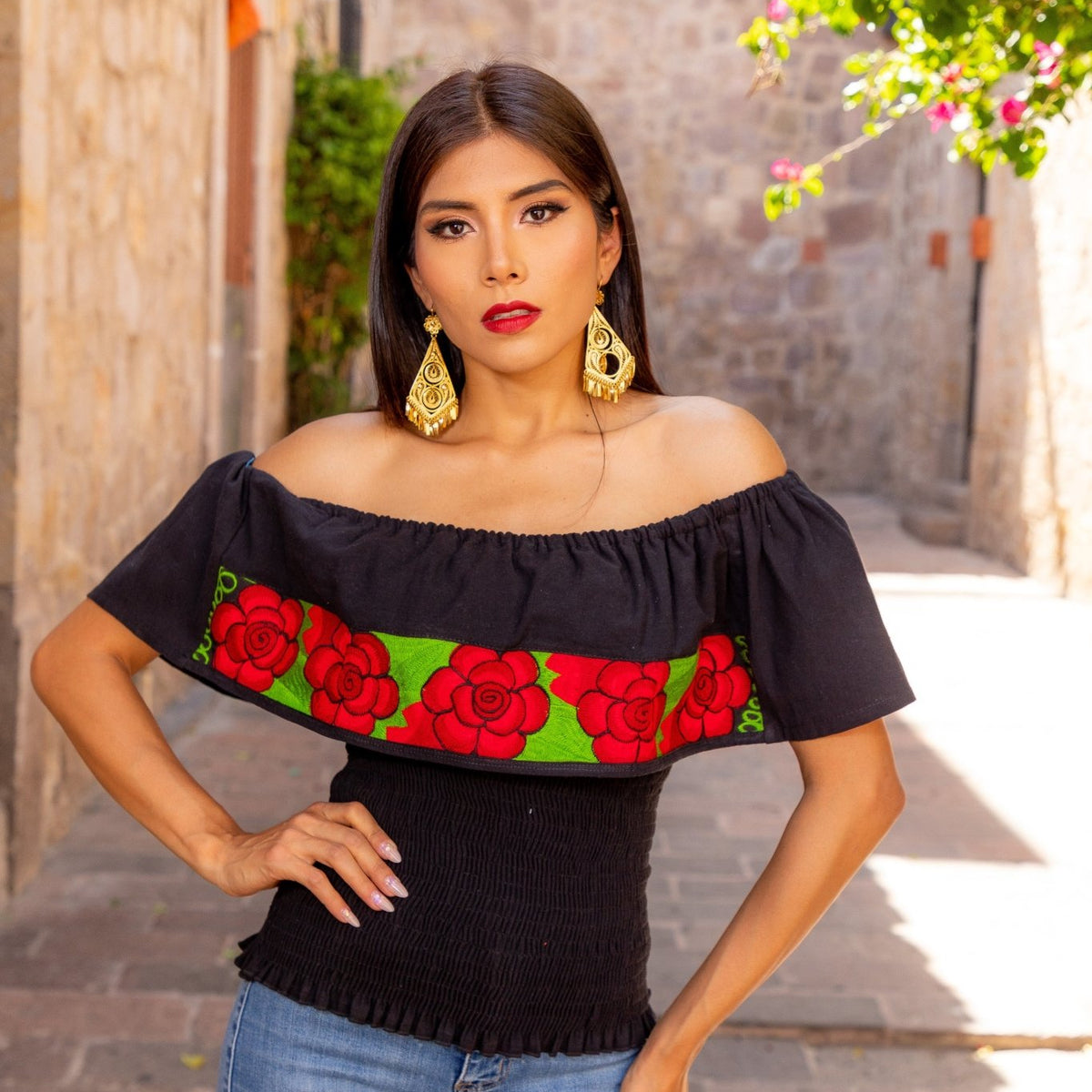 Zinacatan Red Crop Top