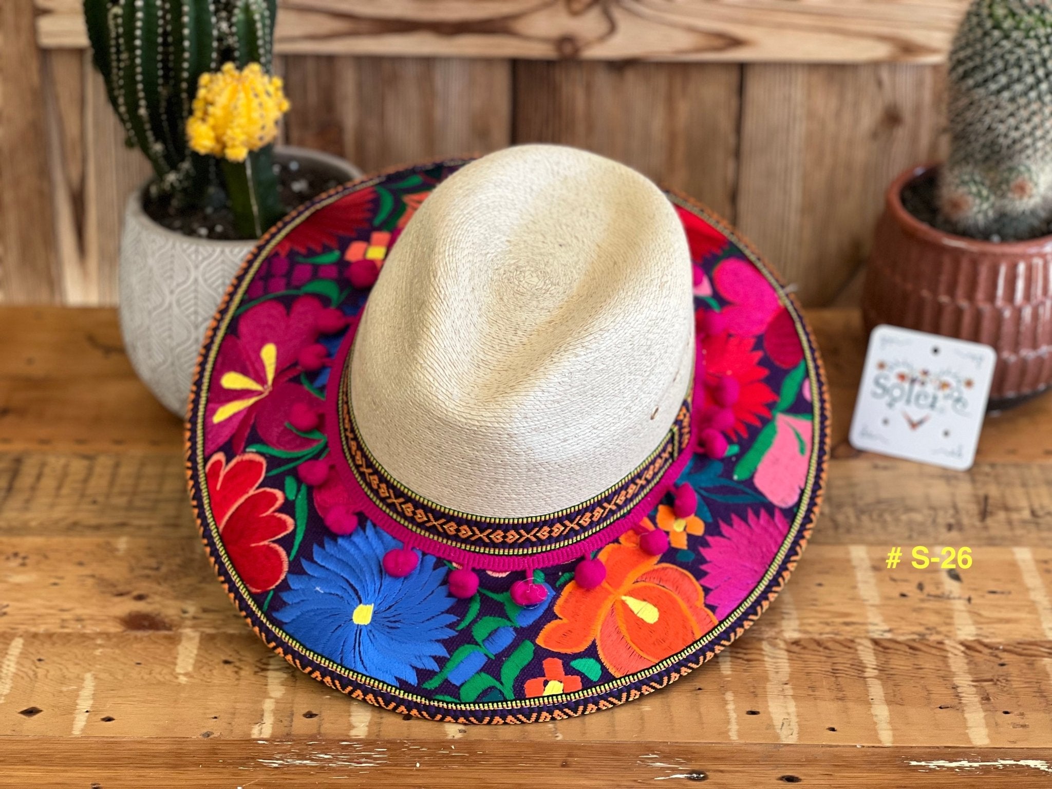 Mexican Floral Embroidered Palm Hat. Sombrero de Palma Bordado - Solei Store