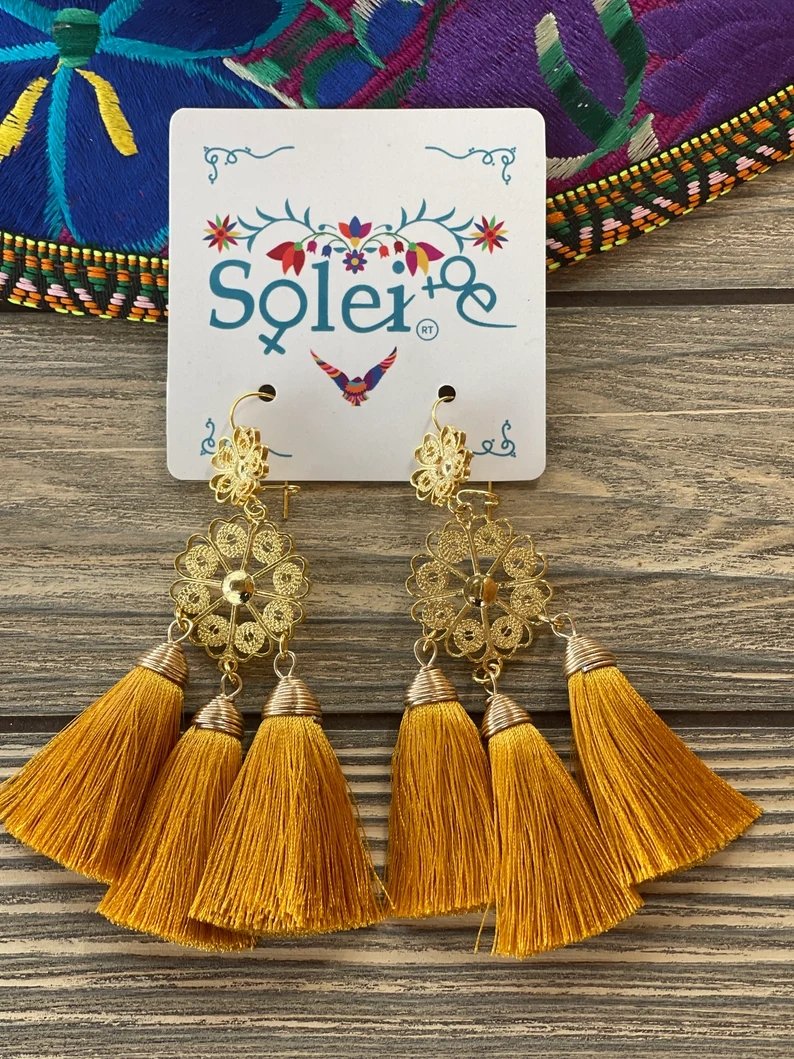 Mexican Floral Filigree Earrings. Tassel Earrings. Traditional Mexican Earrings. Arete Flor Borlas - Solei Store