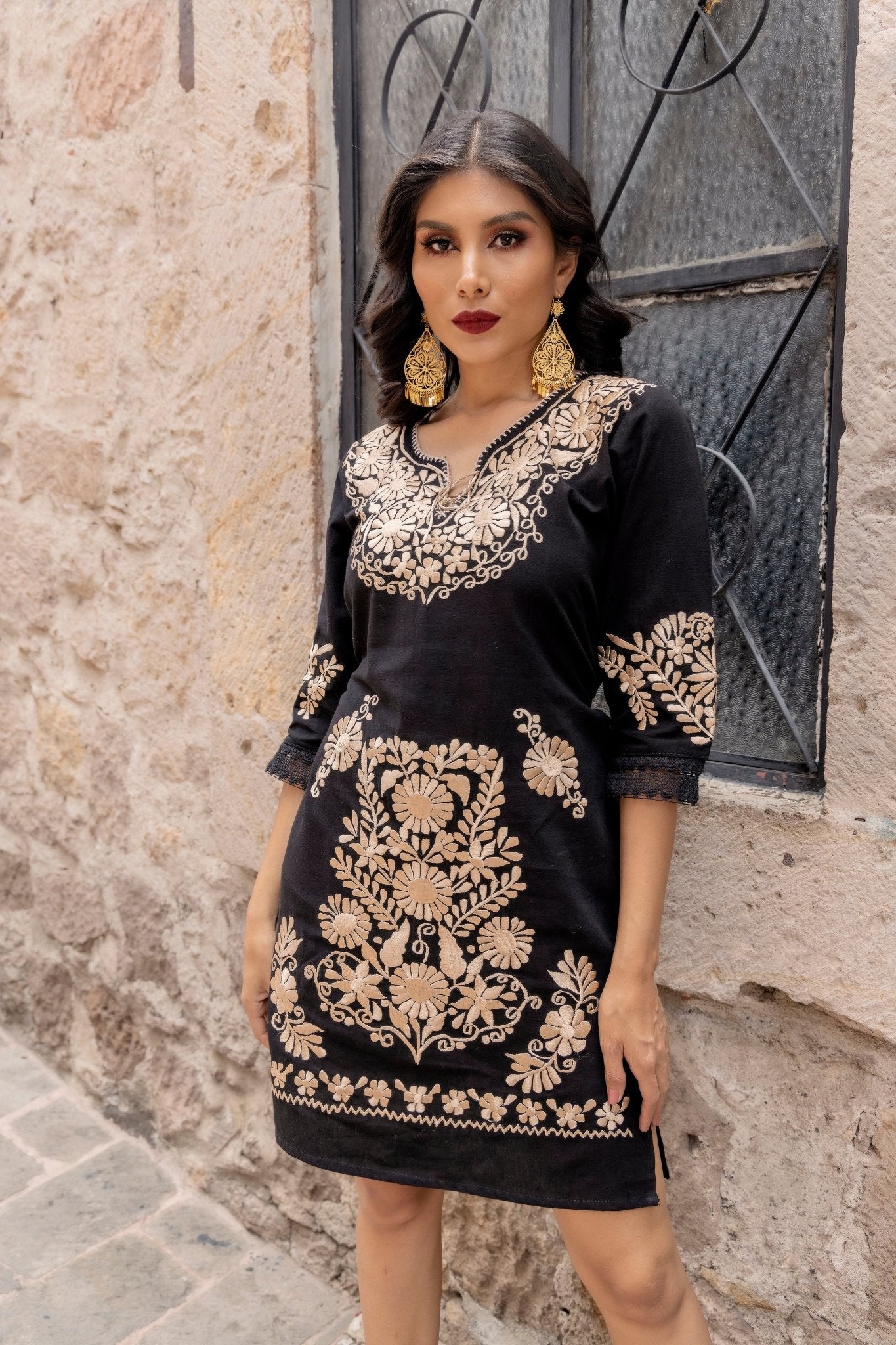 Mexican Golden Embroidered Dress. Vestido Kimono Dorado Deluxe. - Solei Store