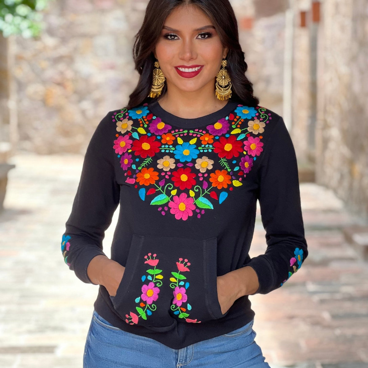 Mexican Floral Sweatshirt. Artisanal Sweatshirt, Floral Embroidered outlet Sweatshirt. Embroidered Zip up Sweatshirt.