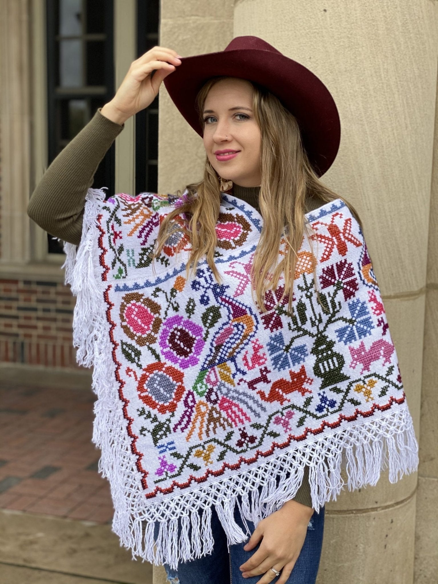 Mexican Hand Embroidered Poncho. Mañanita Pavos. - Solei Store