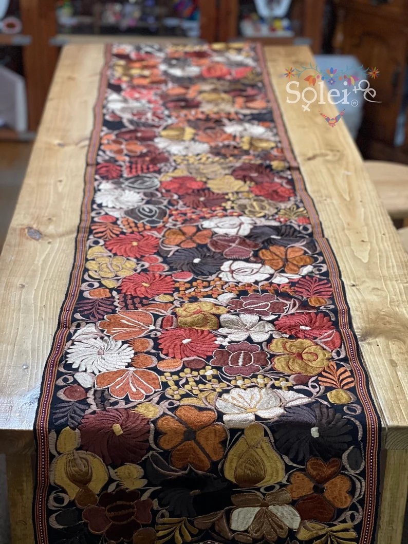 Mexican Handwoven Table Runner, Mexican Table Runner, Embroidered Table Runner. Camino de Mesa - Solei Store