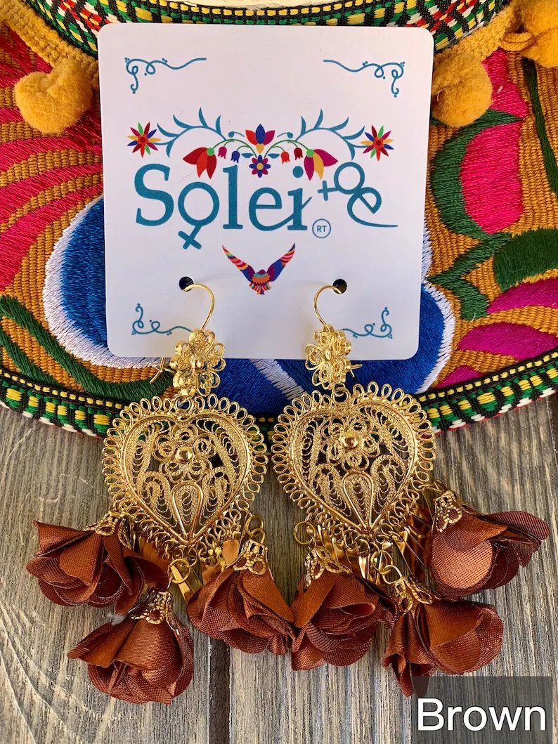 Mexican Heart Filigree Earrings. Gold Plated Filigree. Traditional Mexican Earrings. Arete Corazon Flores - Solei Store