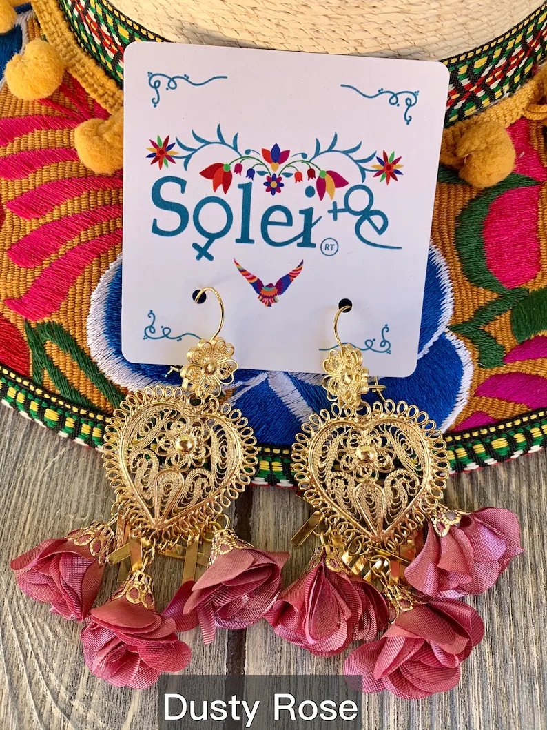 Mexican Heart Filigree Earrings. Gold Plated Filigree. Traditional Mexican Earrings. Arete Corazon Flores - Solei Store
