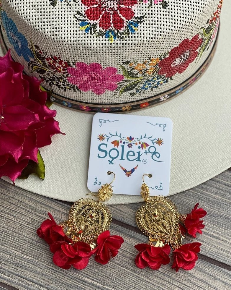 Mexican Heart Filigree Earrings. Gold Plated Filigree. Traditional Mexican Earrings. Arete Corazon Flores - Solei Store