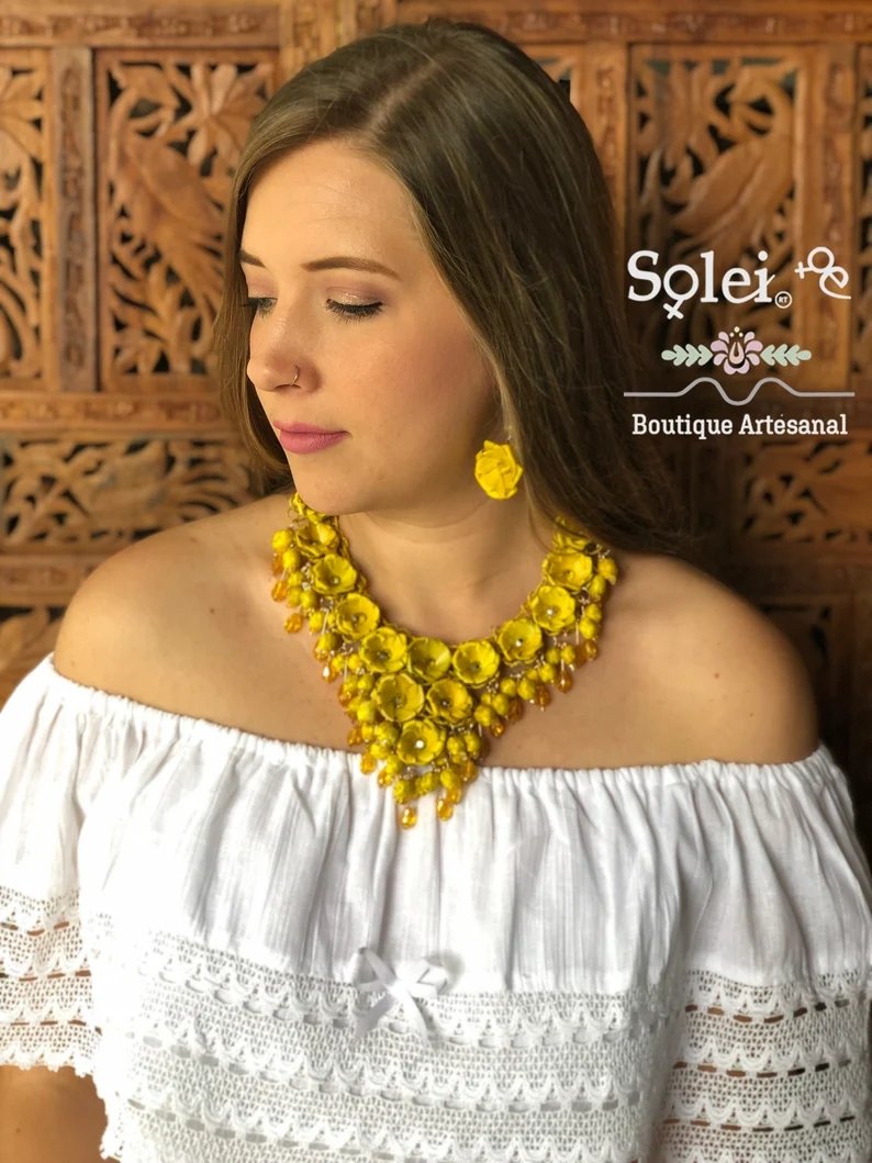 Mexican Jewerly Set. Palm Leaf Flower Necklace and Earrings. Collar de Palma Corto - Solei Store