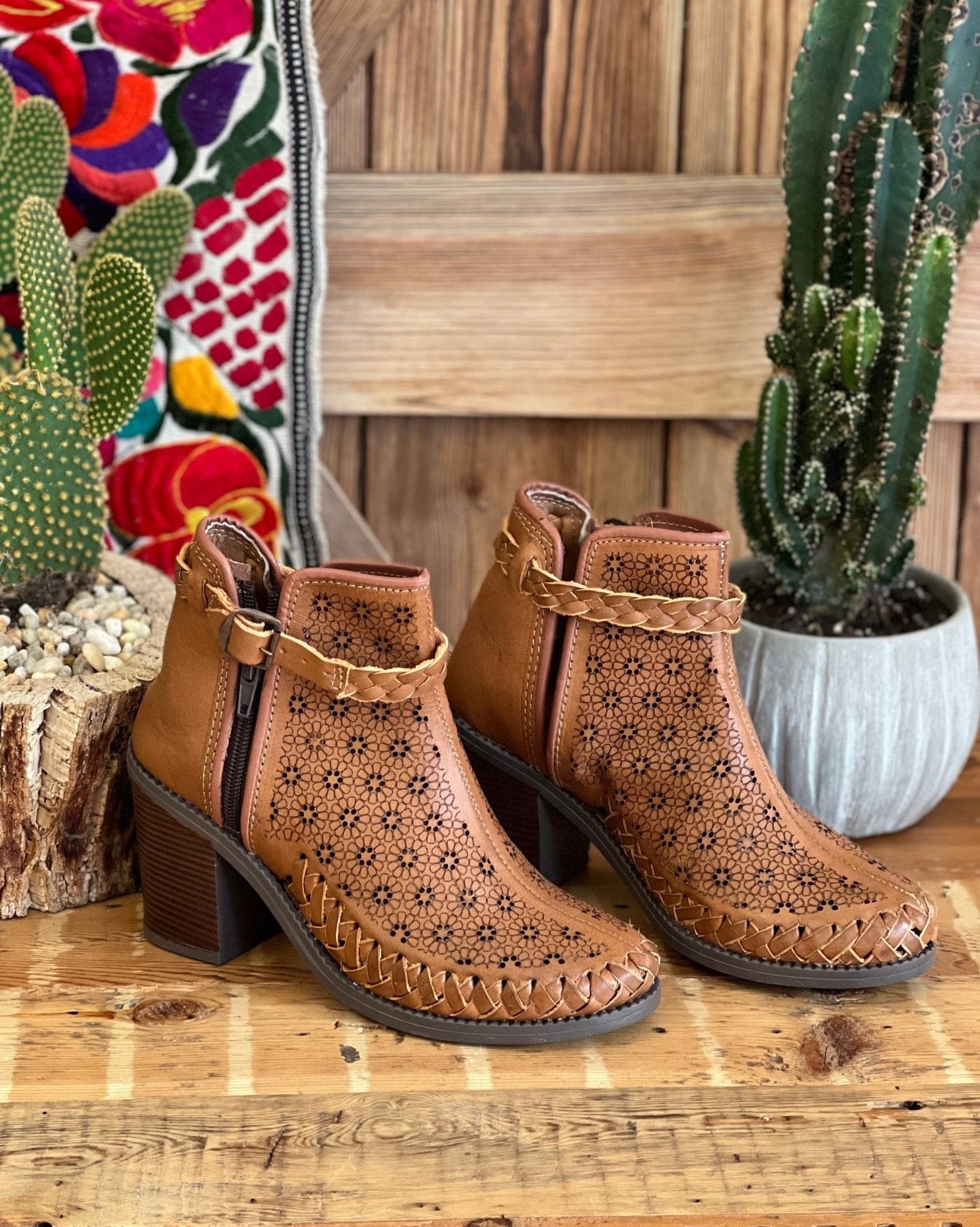 Mexican Leather Ankle Boots. Roxana Ankle Boots - Solei Store