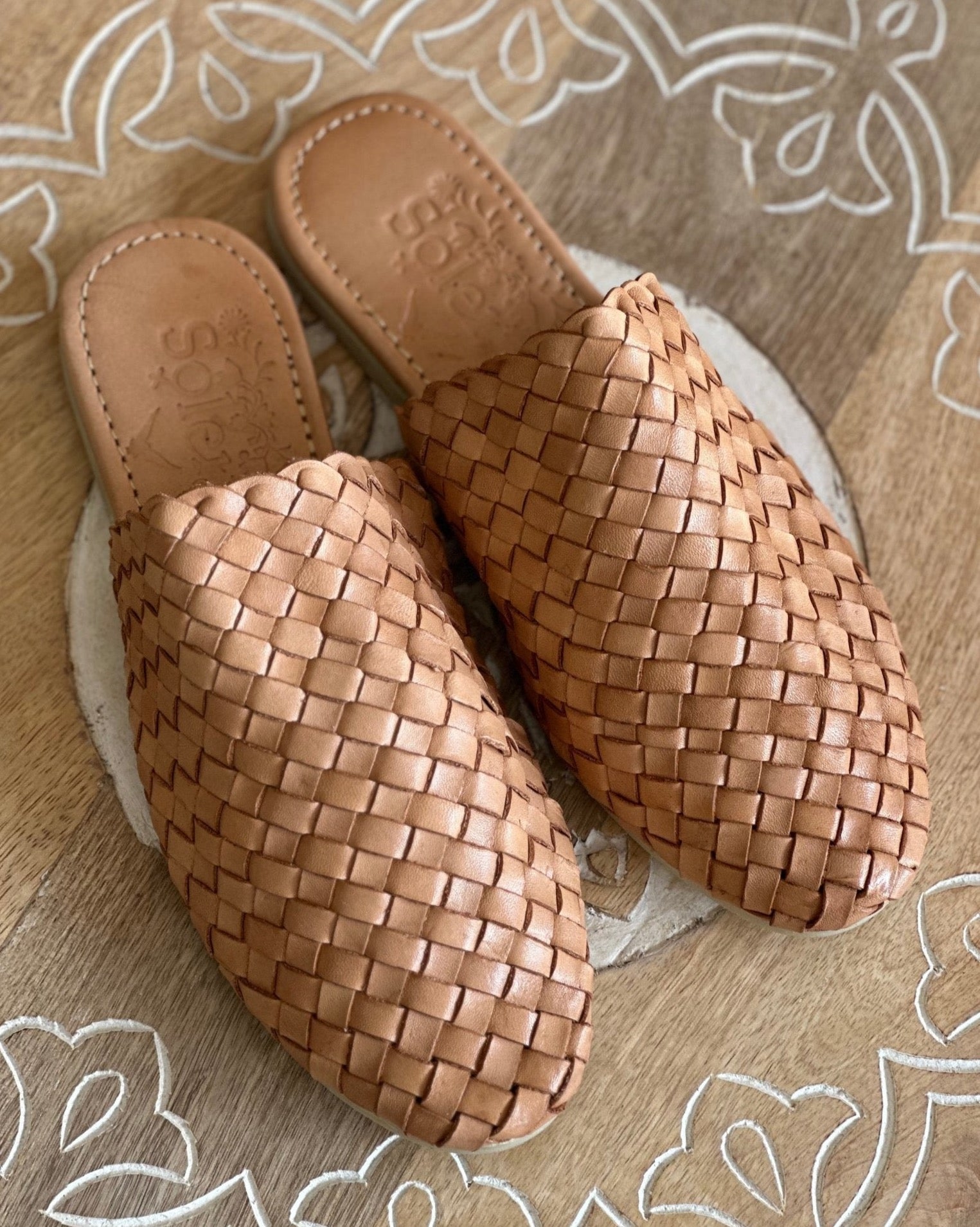 Mexican Leather Mules. Chancla Viridiana. - Solei Store