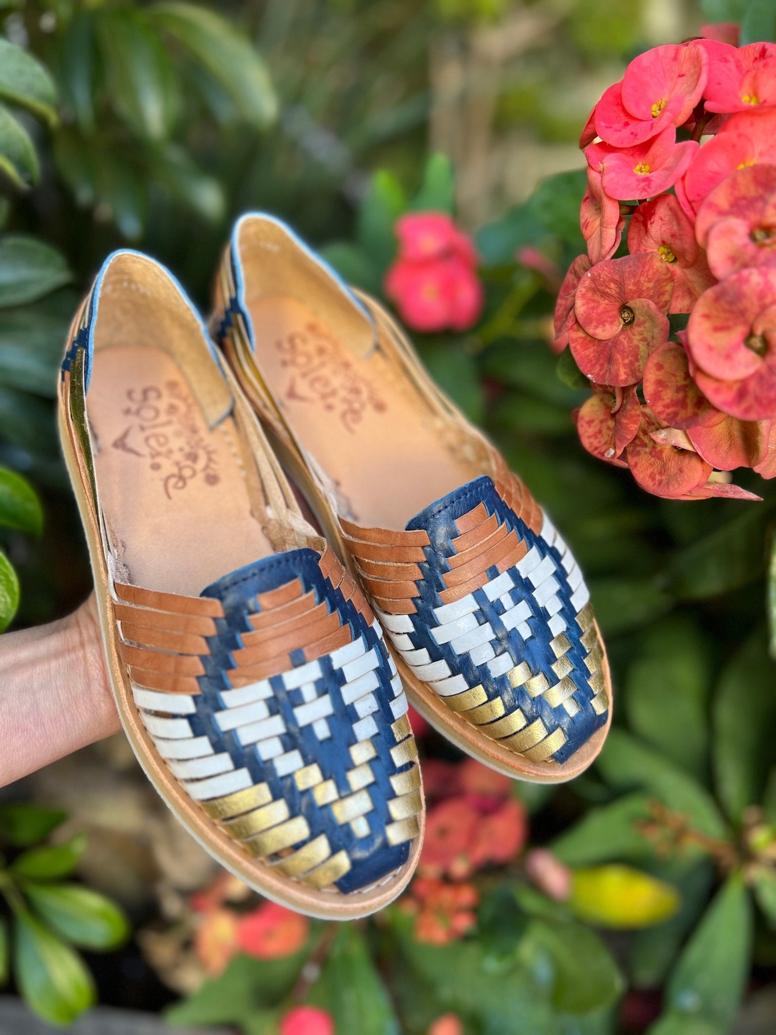 Mexican Multicolor Leather Flats. Slip On Flats. Huarache Matilde. - Solei Store