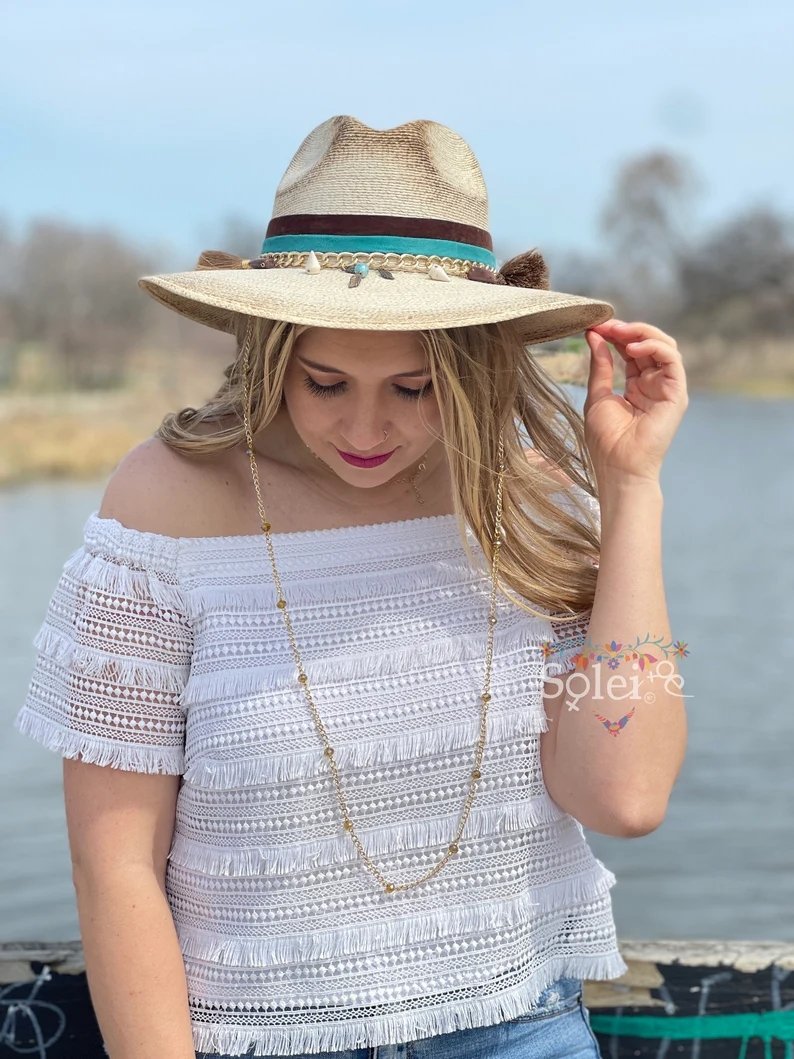 Mexican Palm Hat with Charms. Sombrero Fossil. - Solei Store