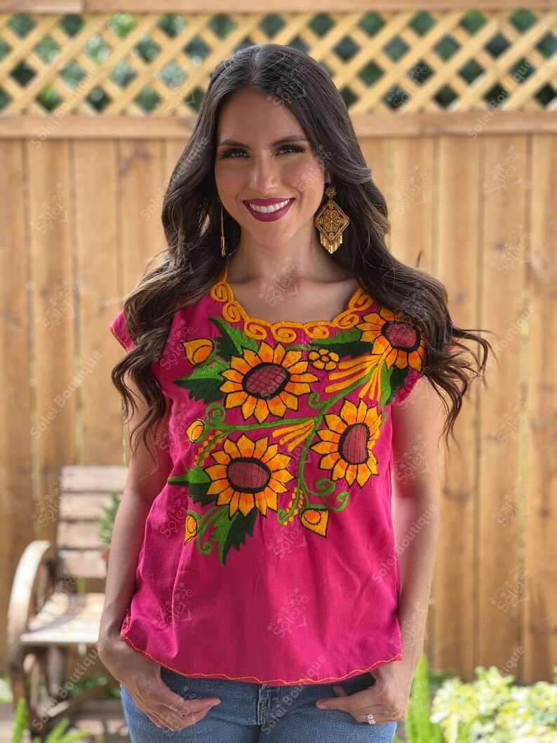 Mexican Sunflower Embroidered Blouse. Blusa Peto Girasol - Solei Store