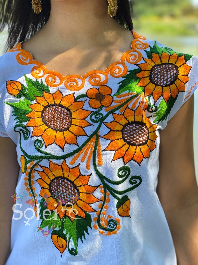 Mexican Sunflower Embroidered Blouse. Blusa Peto Girasol - Solei Store