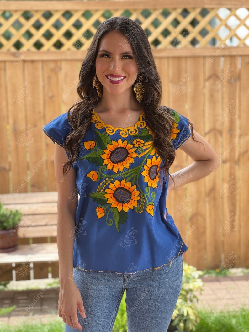 Mexican Sunflower Embroidered Blouse. Blusa Peto Girasol - Solei Store