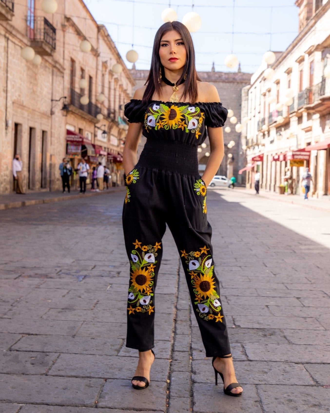 Mexican Sunflower Embroidered Jumpsuit. Jumpsuit Giovanna - Solei Store