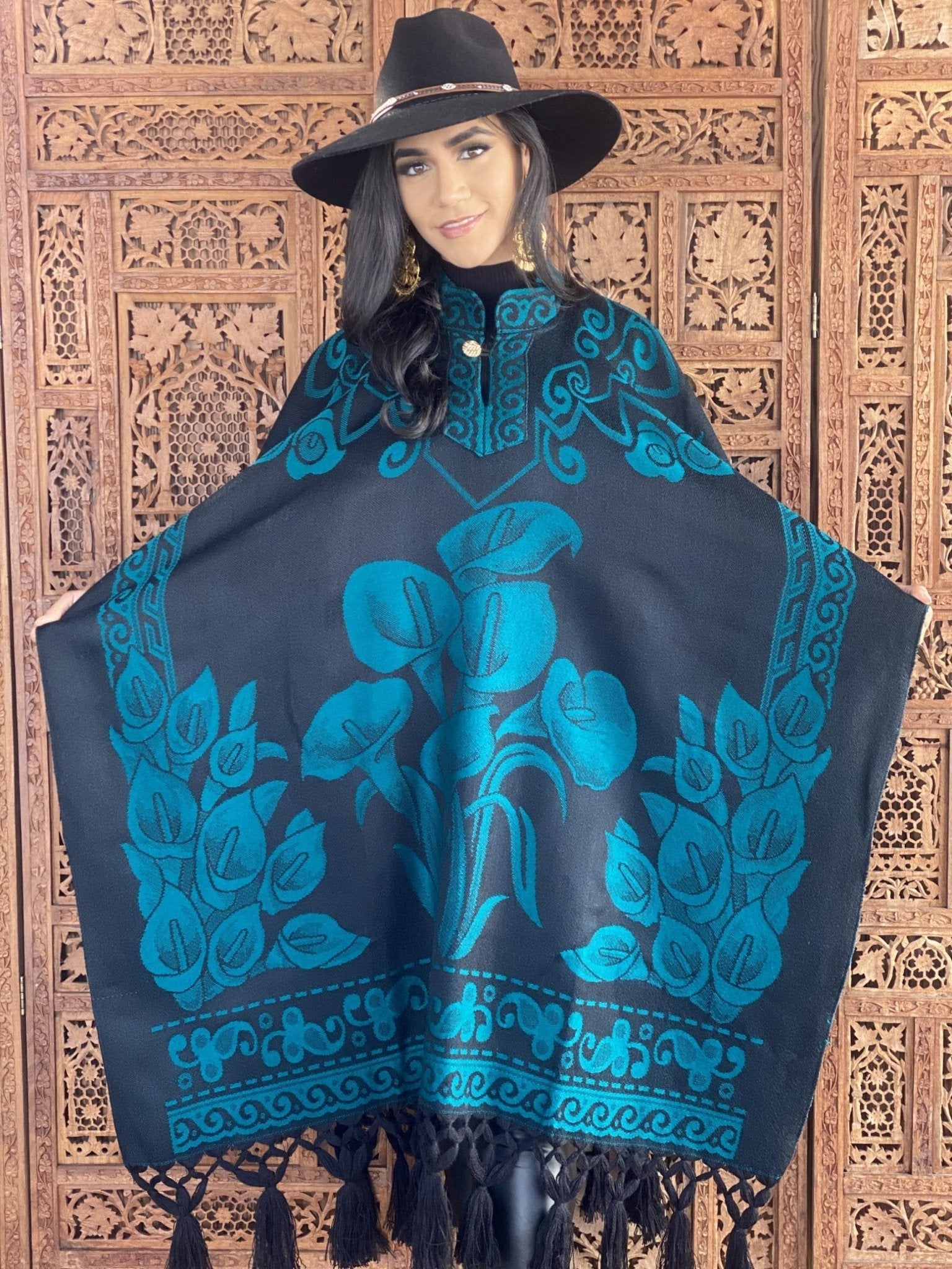 Mexican Traditional Calla Lily Poncho Jade