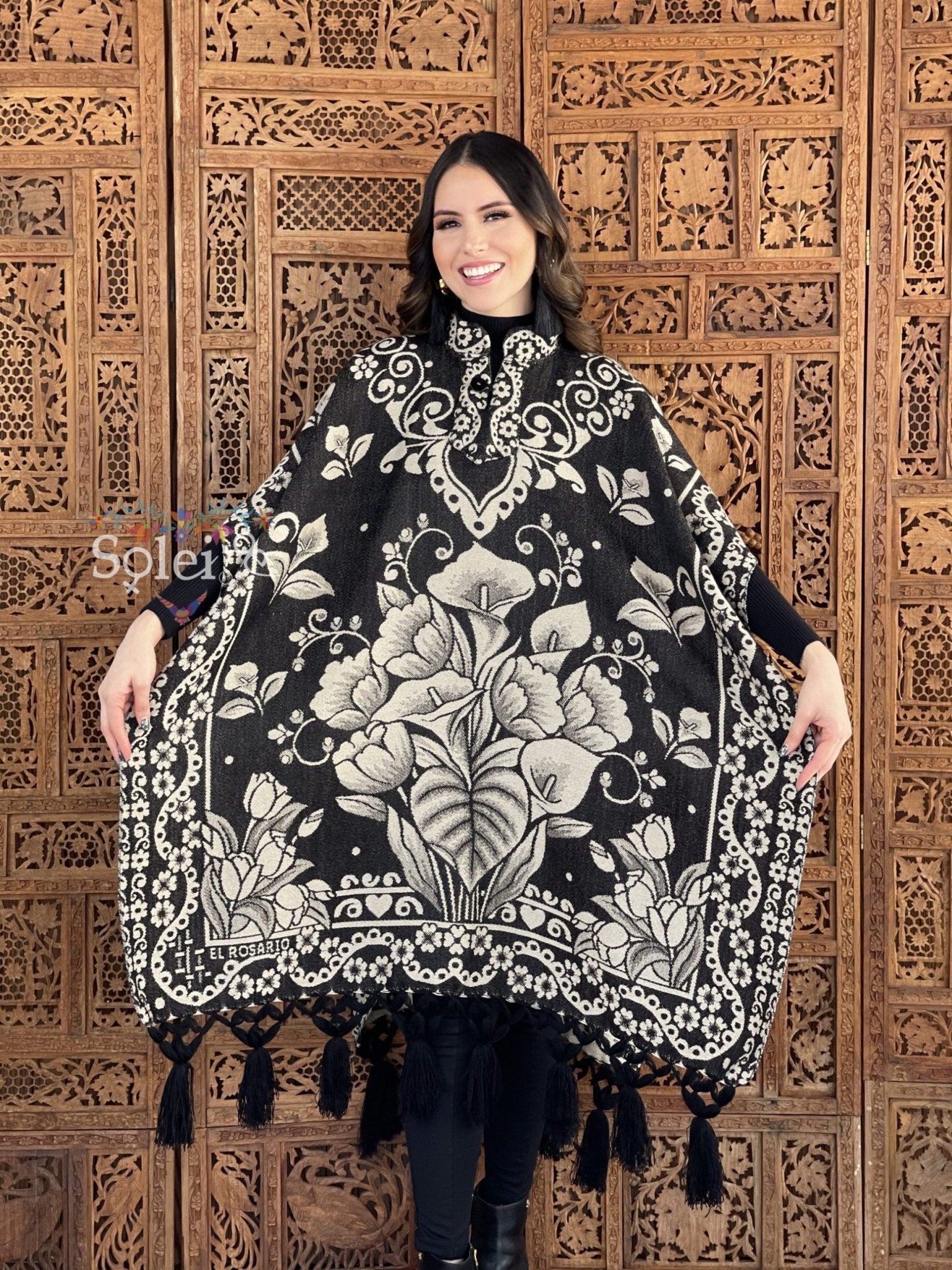 Mexican Traditional Calla Lily Poncho. Gaban Alcatraz Fino. - Solei Store