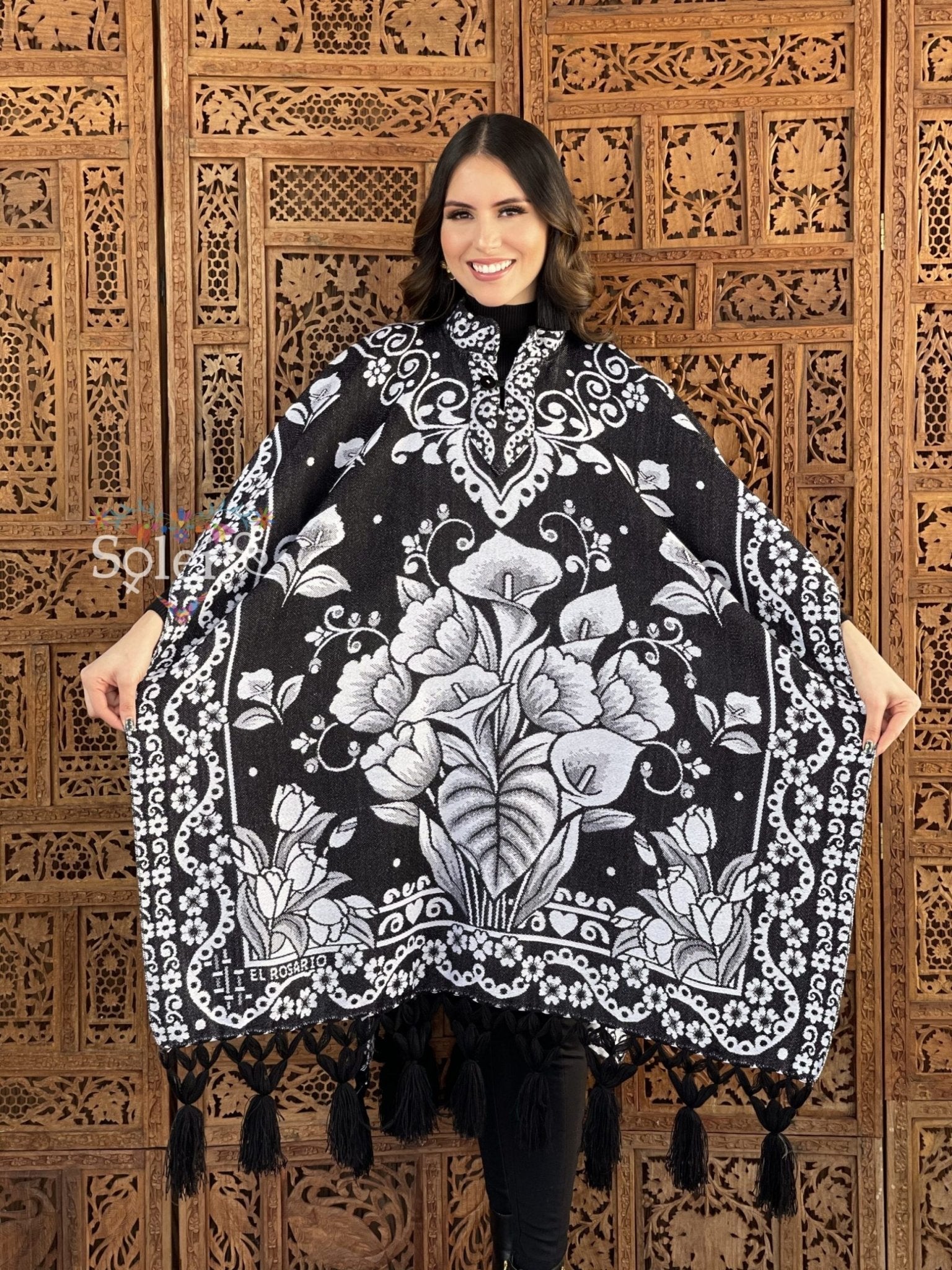 Mexican Traditional Calla Lily Poncho. Gaban Alcatraz Fino. - Solei Store