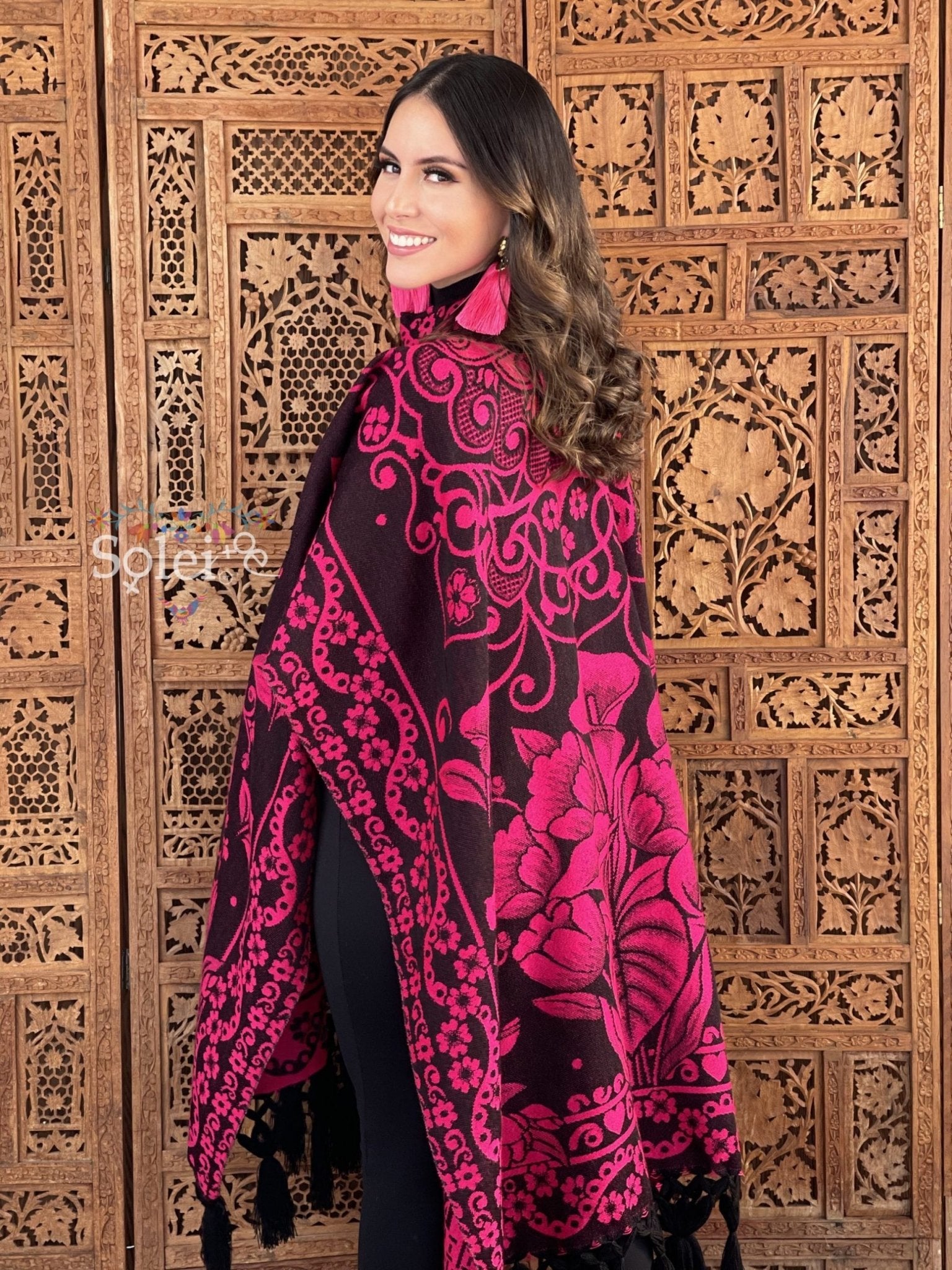 Mexican Traditional Calla Lily Poncho. Gaban Alcatraz Fino. - Solei Store