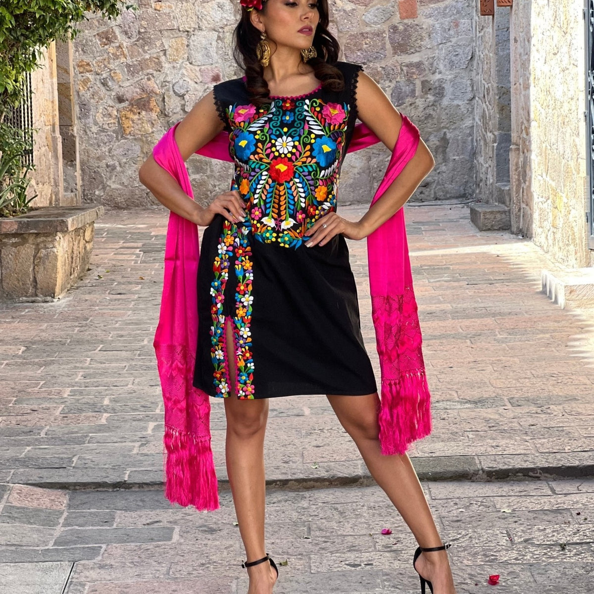 mexican-traditional-dress- 