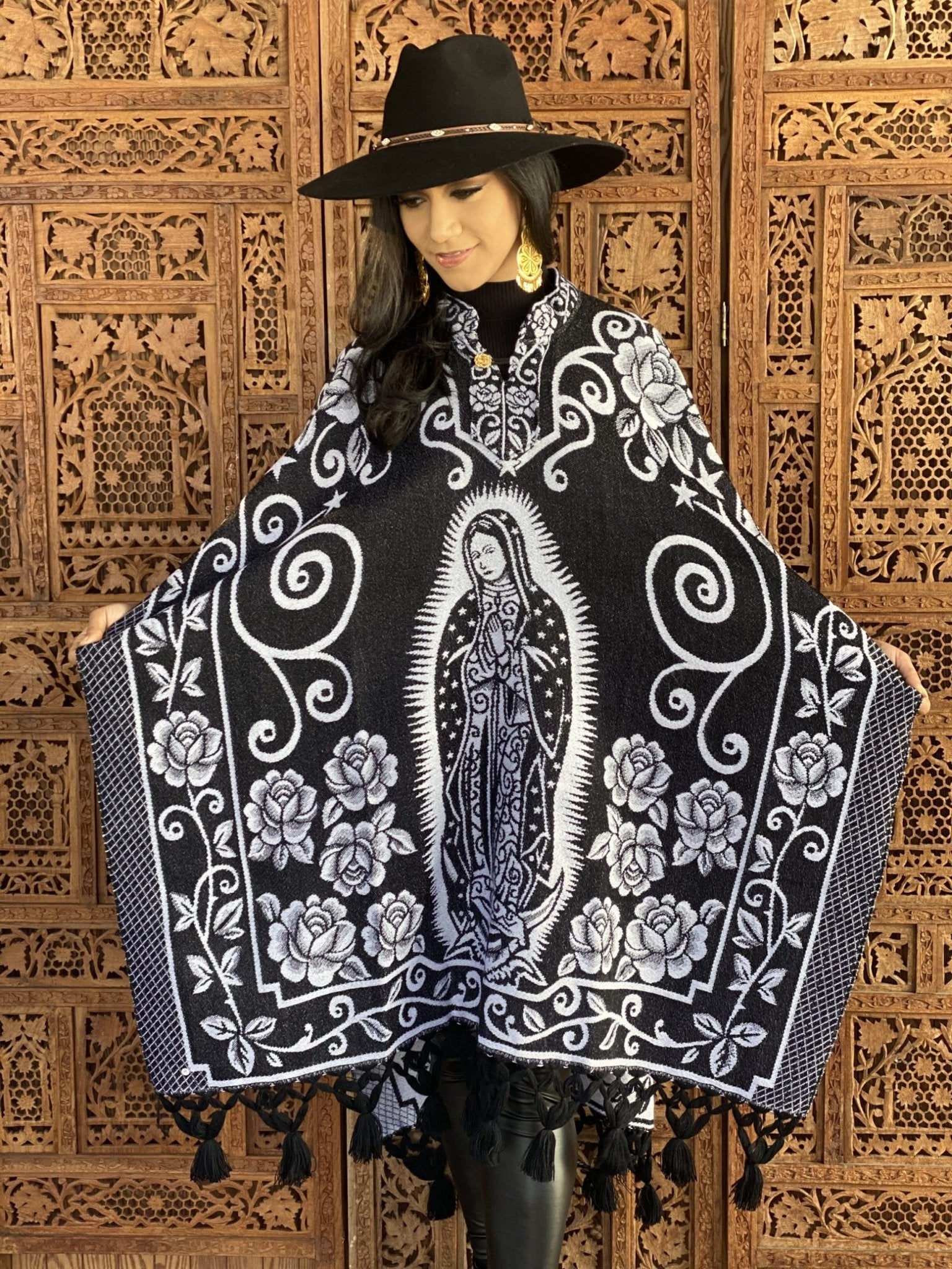 Mexican Traditional Virgen Mary Poncho. Gaban Virgen - Solei Store