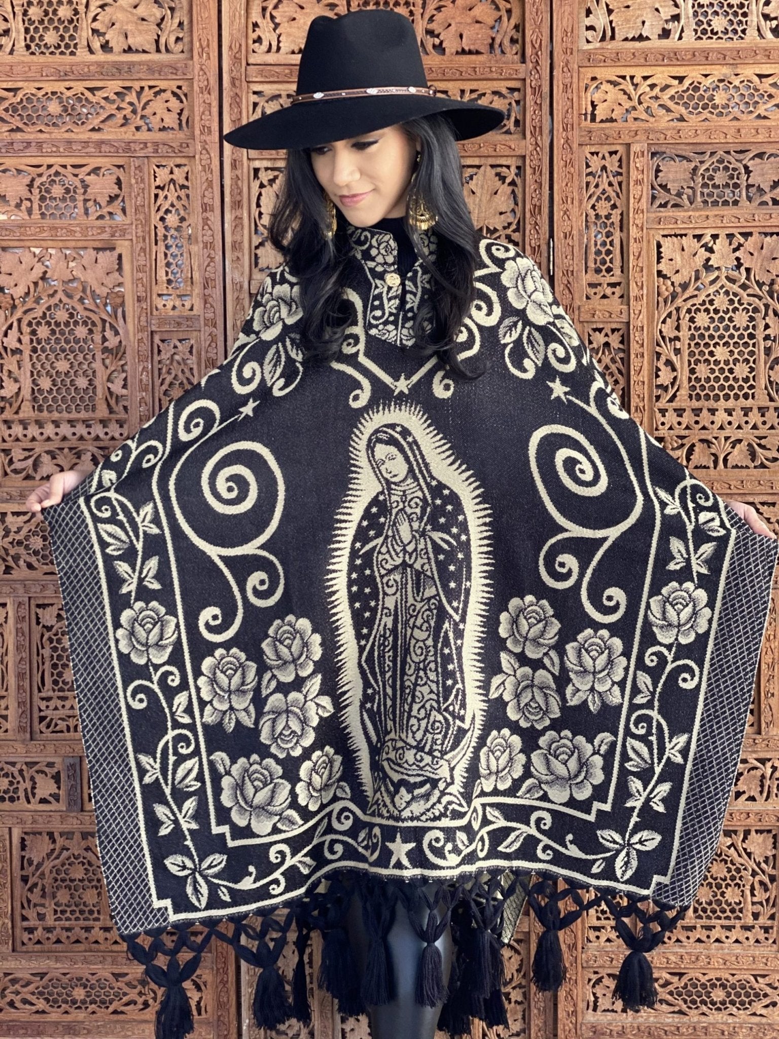 Mexican Traditional Virgen Mary Poncho. Gaban Virgen - Solei Store