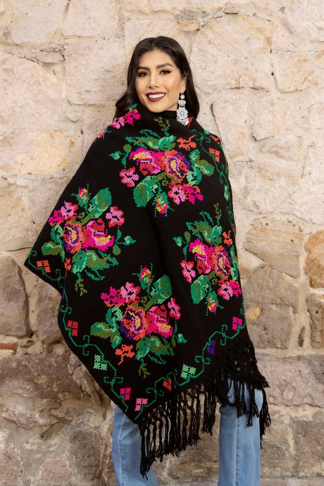 Mexican Embroidered Poncho. Isla Fair Poncho. Mexican Traditional Poncho. Snowflake Poncho. selling Hand Embroidered Poncho. Mexican Fiesta Shawl.