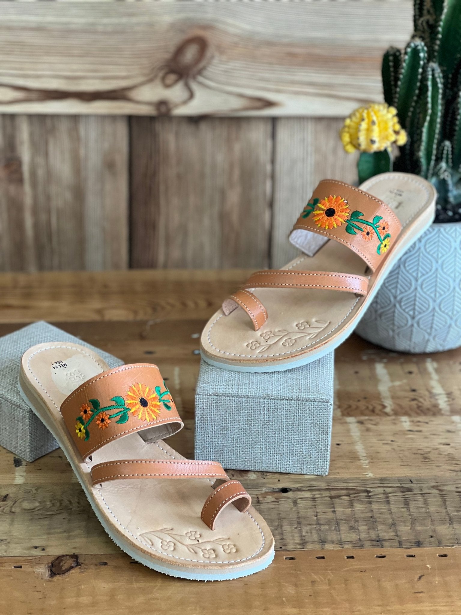 Sunflower Embroidered Double Strap Sandals. Chancla Raquel Girasol. - Solei Store