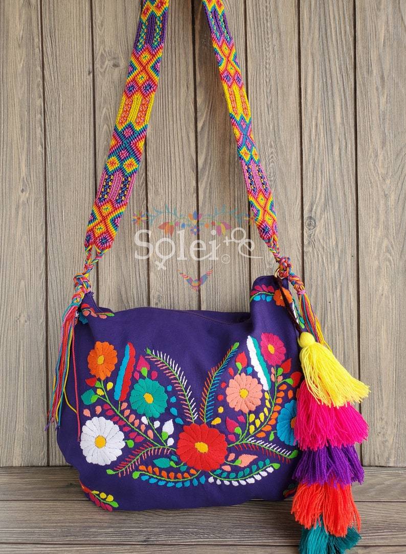 Traditional Mexican Embroidered Bag with PomPom Tassel. Morral Tehuacan with PomPom Tassel - Solei Store