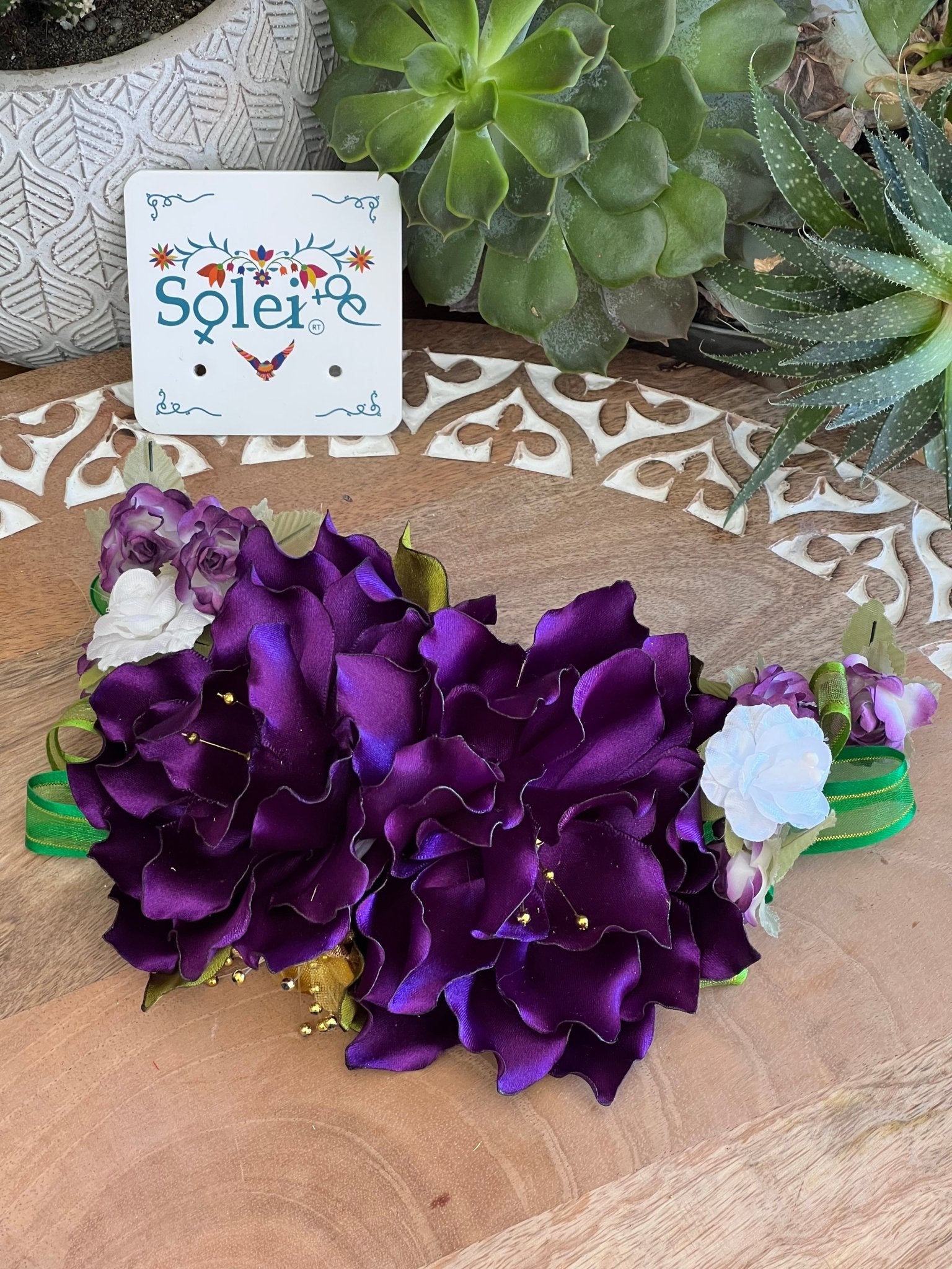 Traditional Mexican Floral Headpiece. Citlali Sencillo Hairpiece. - Solei Store