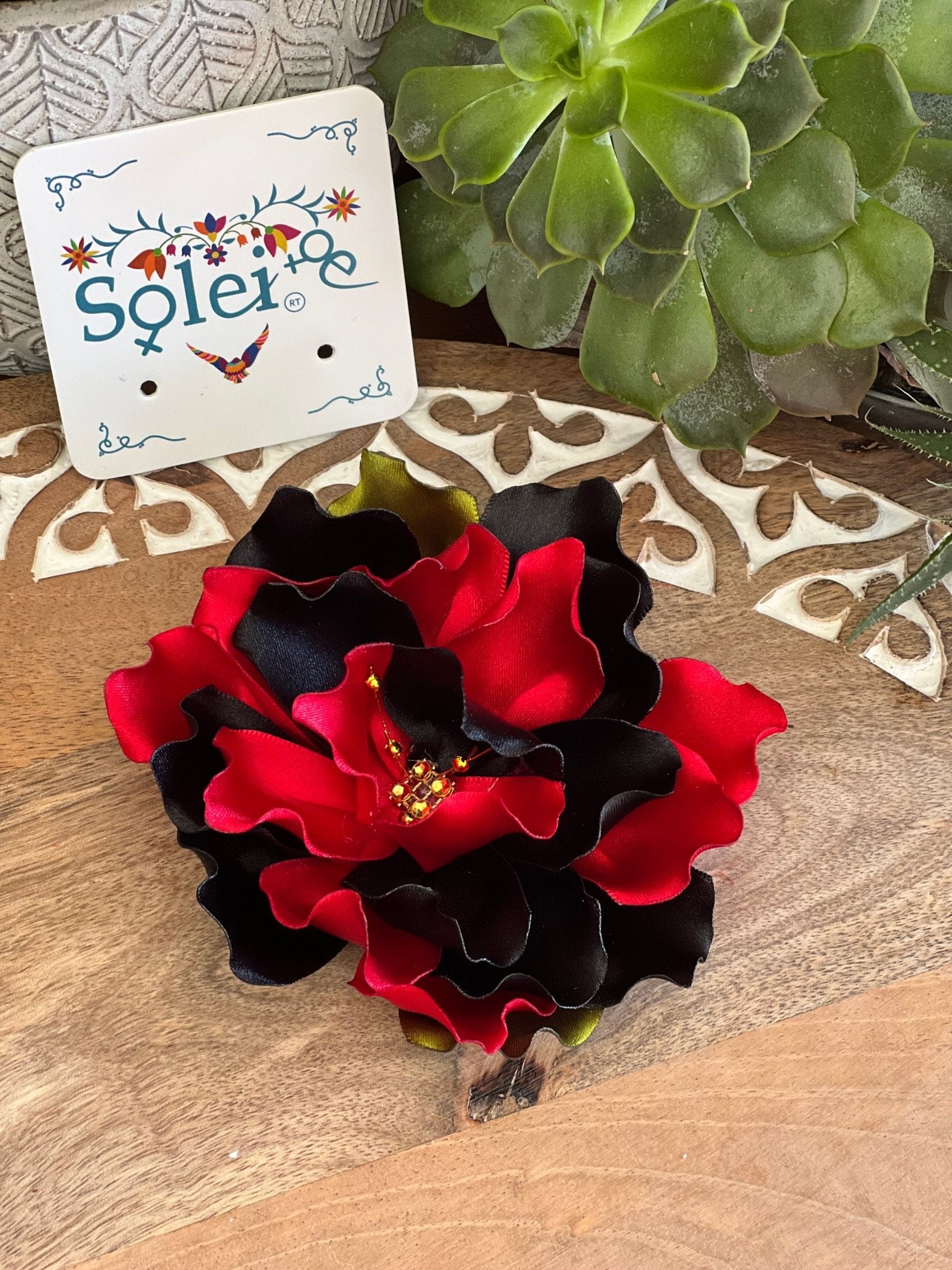 Traditional Mexican Floral Headpiece. Flor Tehuana Bicolor. - Solei Store