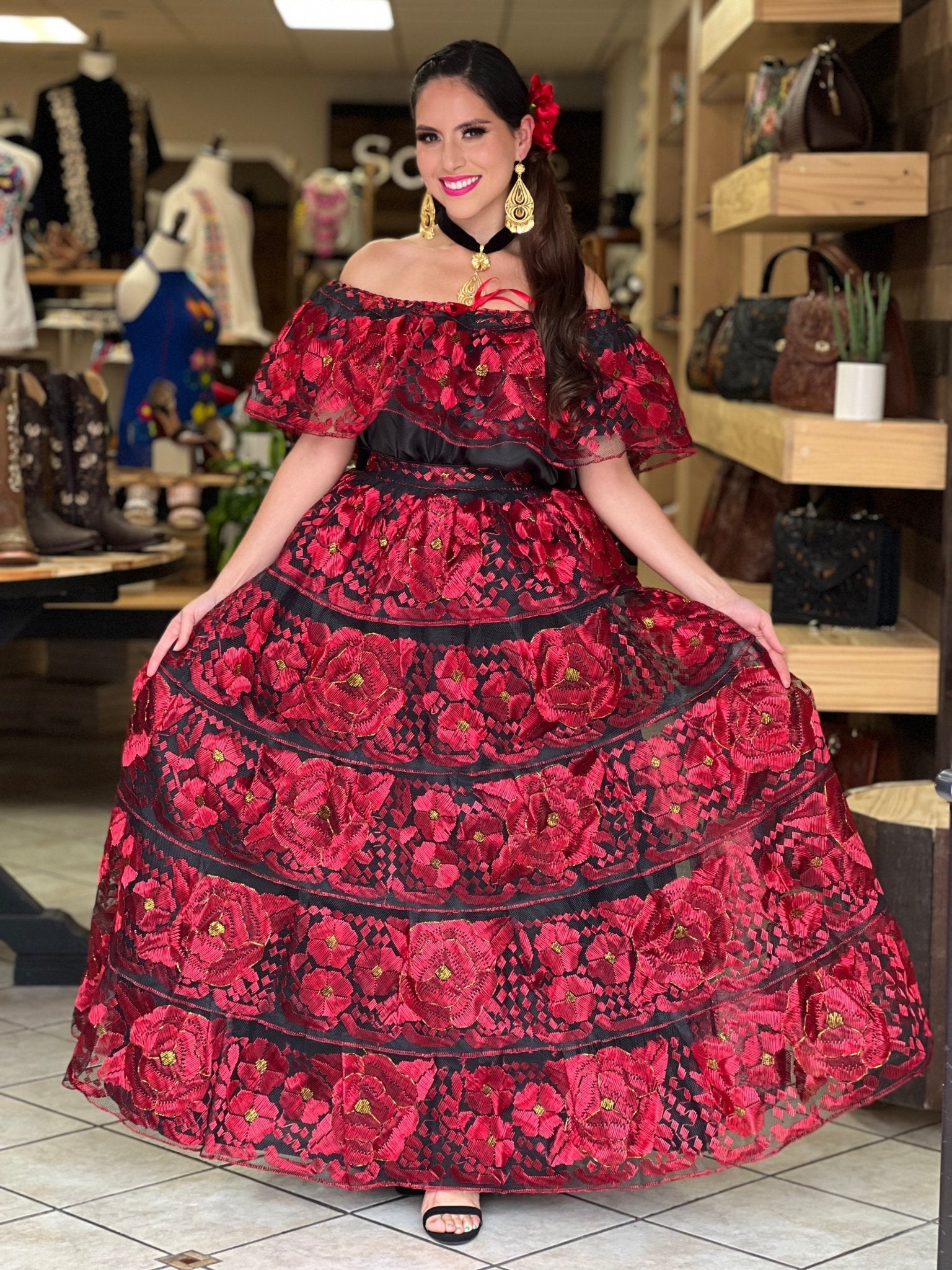 Traditional Mexican Folkloric Chiapaneco Ruedo Sencillo Dress in Black with Red Silk Embroidery