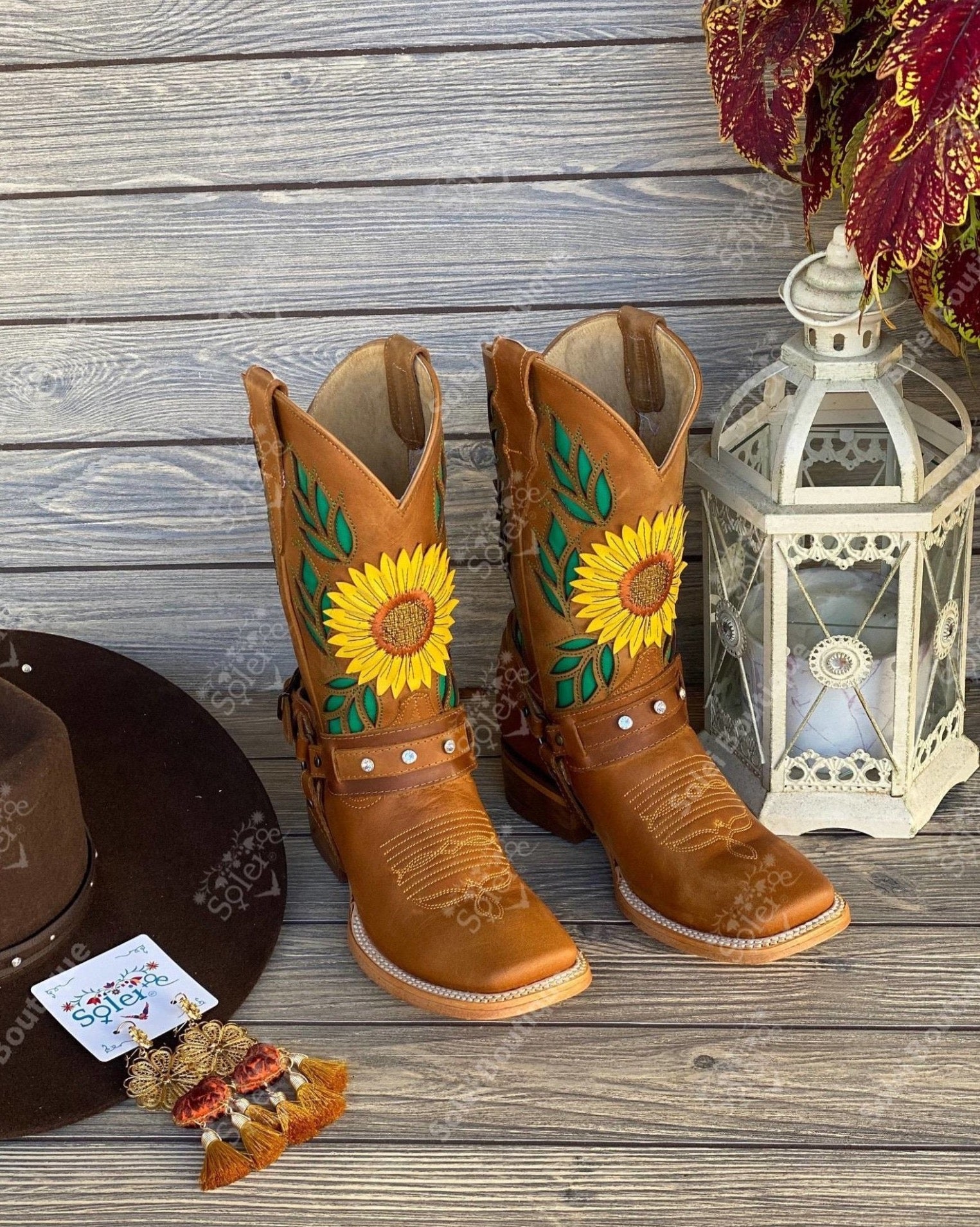 Women's Artisanal Mexican Boot. Leather Sunflower Embroidered Boot. Girasol Boots - Solei Store